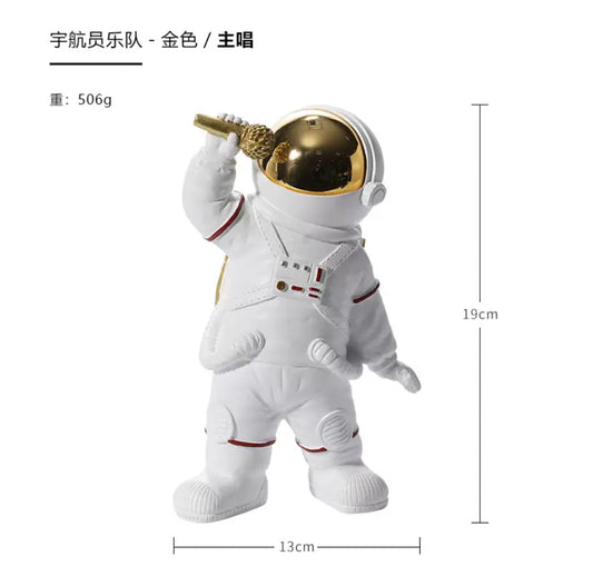 Karaoke King! Astronaut Figurine